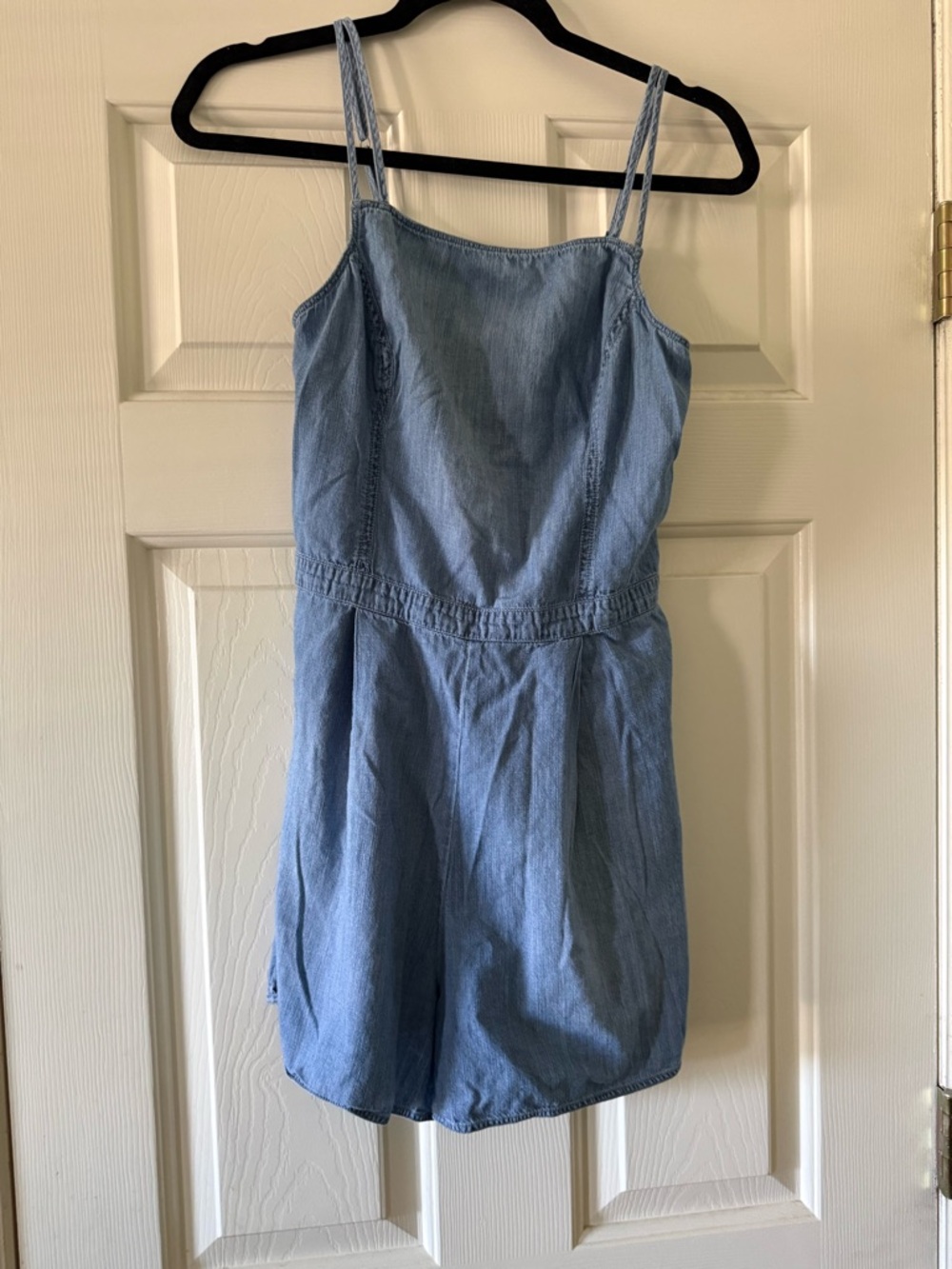 🎆 5 for 30$ 🎆 Hollister Light Blue Denim Romper with Double Straps